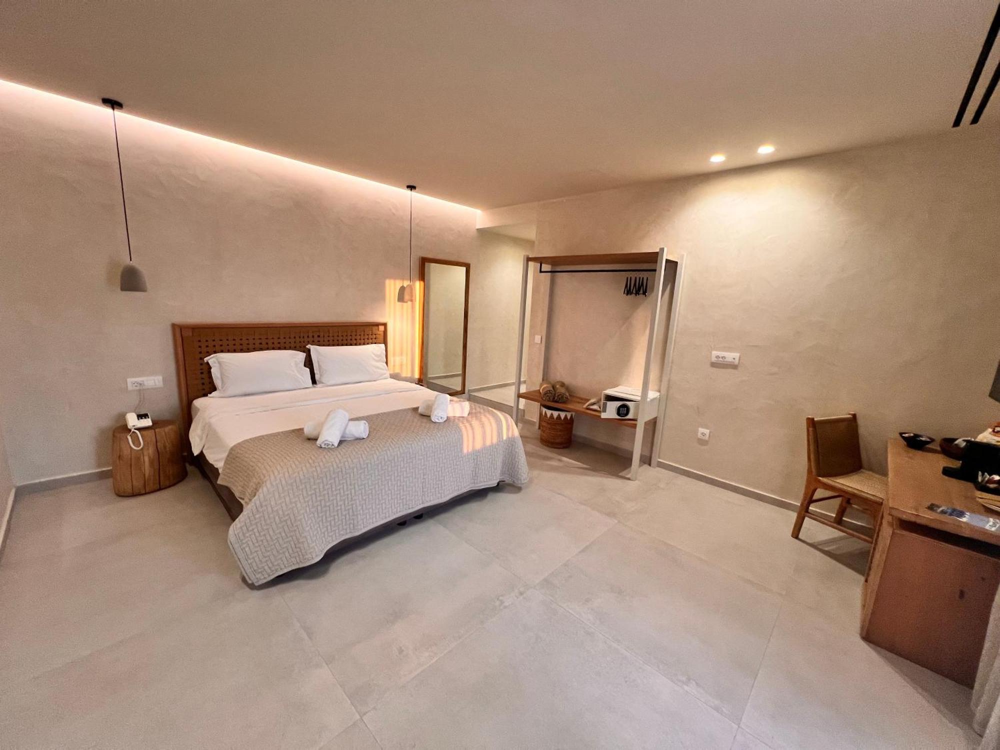 Aerostay Mykonos Mykonos Town ภายนอก รูปภาพ