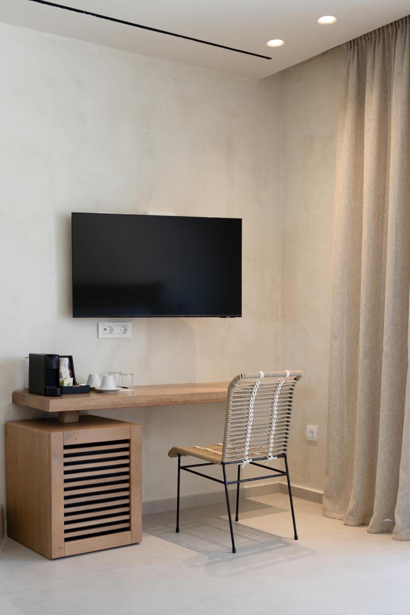 Aerostay Mykonos Mykonos Town ภายนอก รูปภาพ