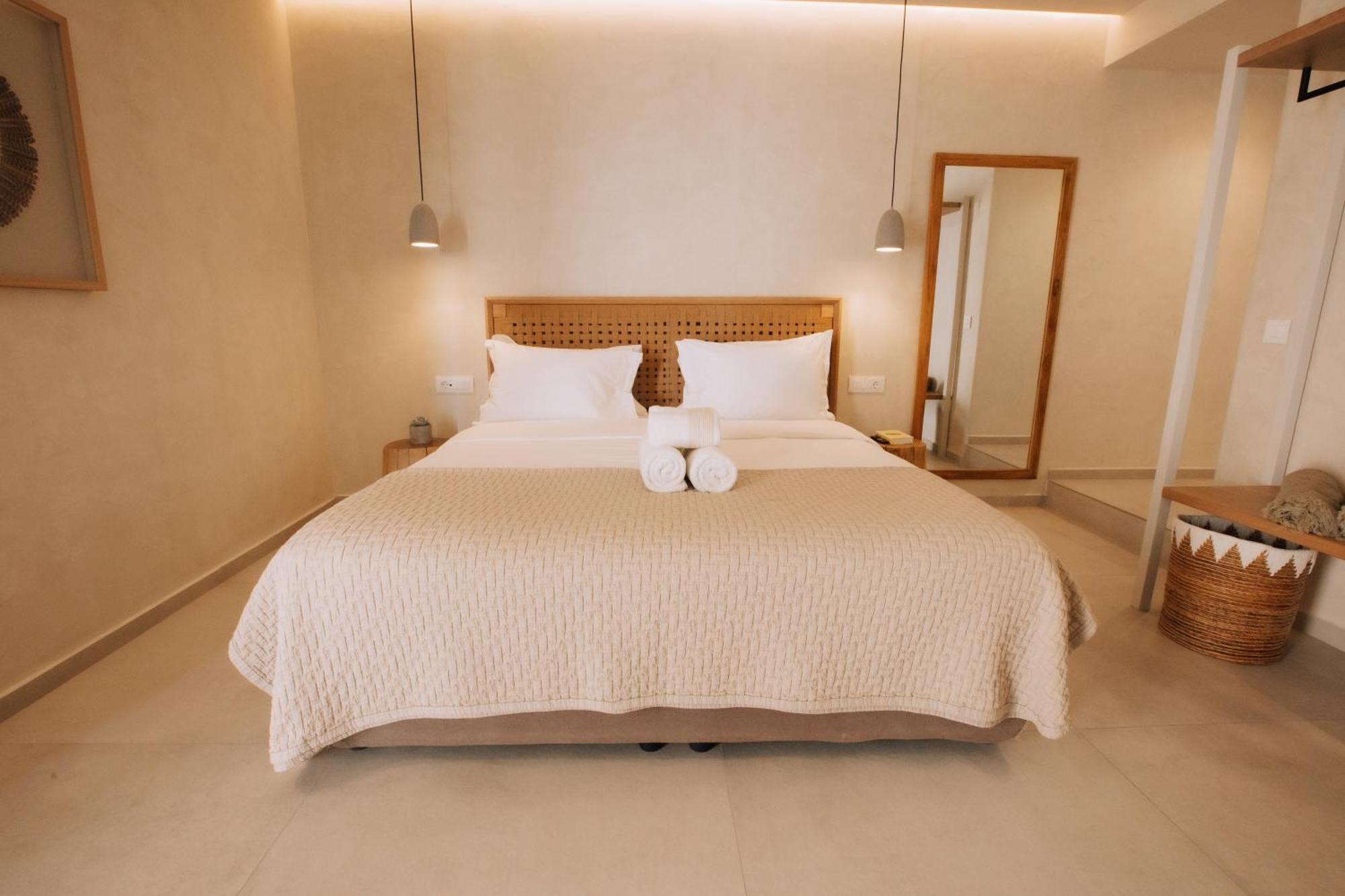 Aerostay Mykonos Mykonos Town ภายนอก รูปภาพ