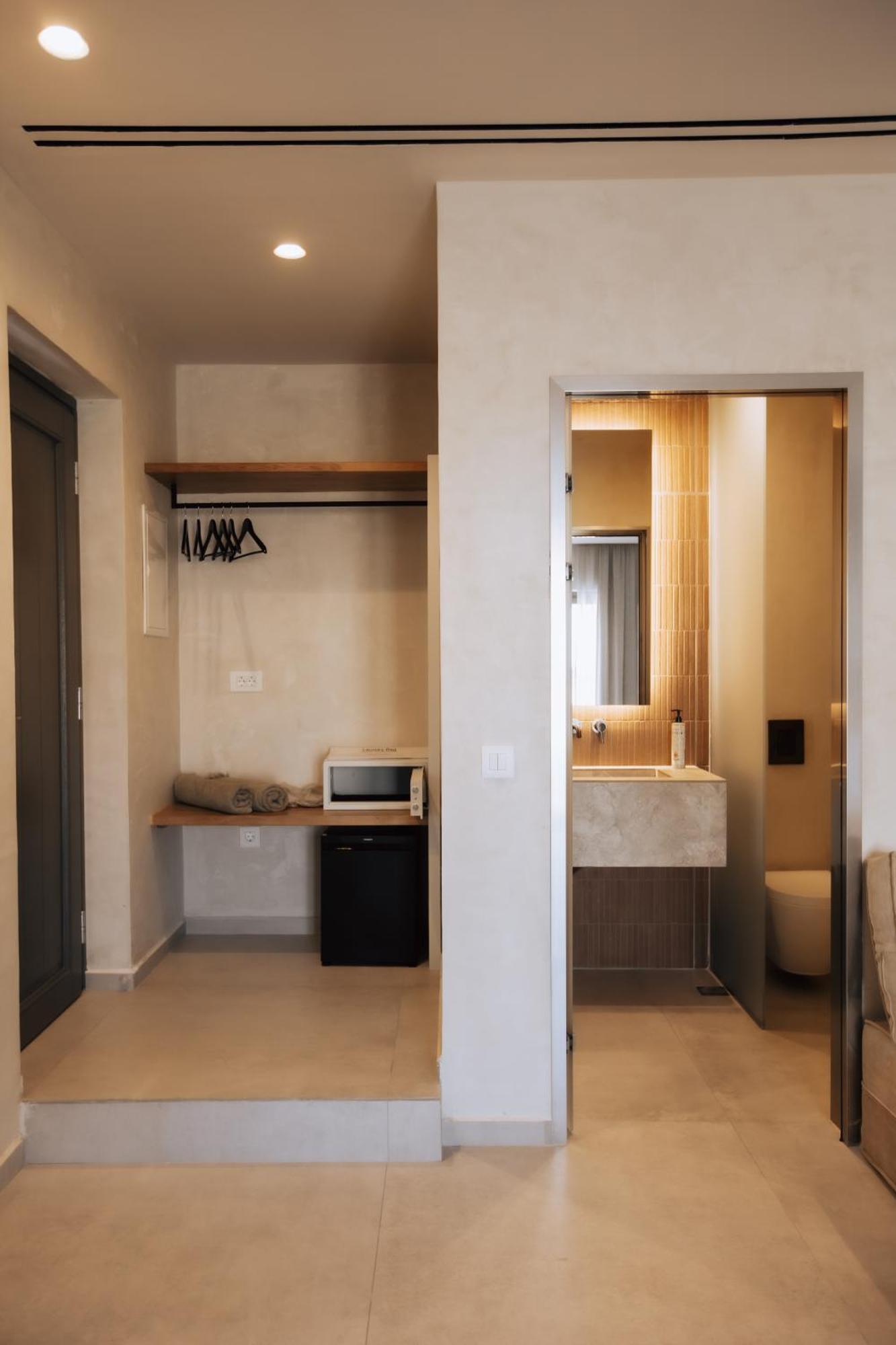 Aerostay Mykonos Mykonos Town ภายนอก รูปภาพ