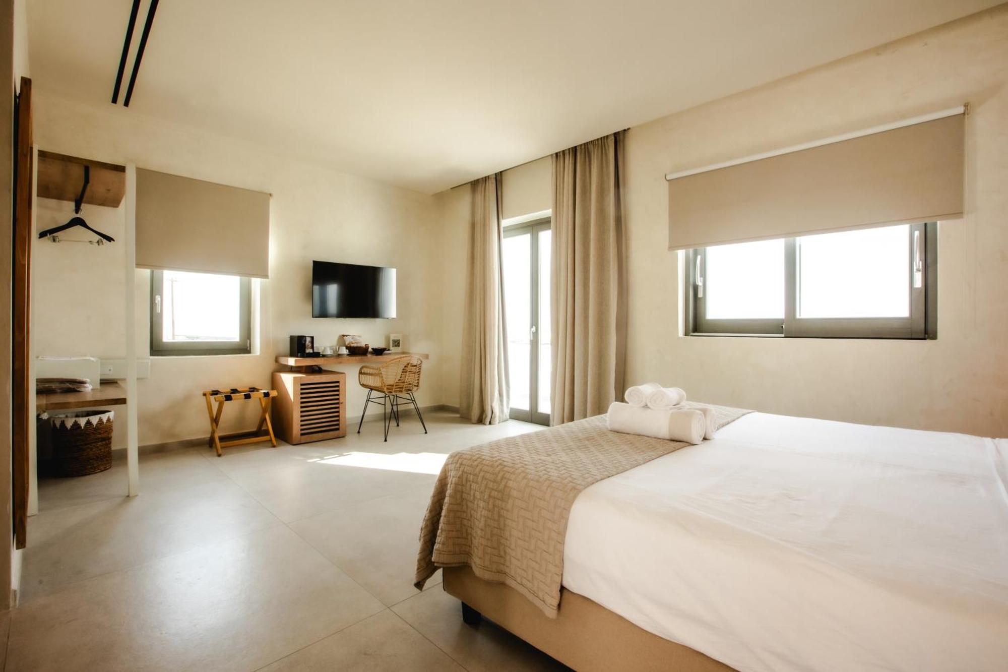 Aerostay Mykonos Mykonos Town ภายนอก รูปภาพ